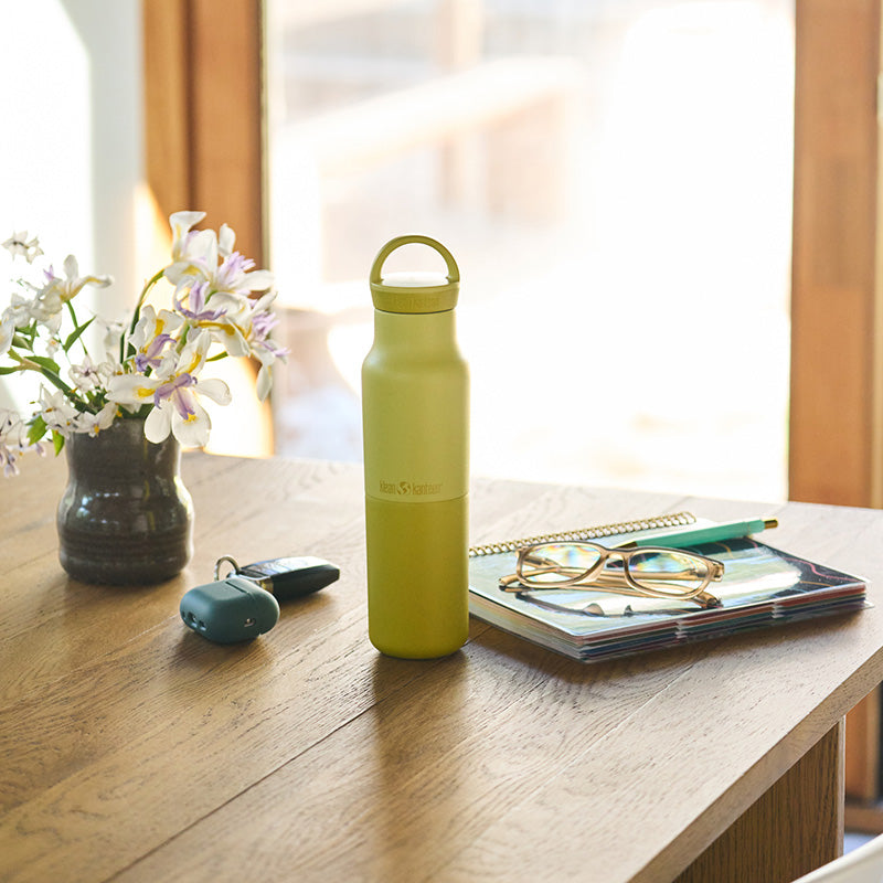 12oz-rise-classic-with-arch-loop-cap-j8 12oz_rise_classic_insulated_acacia_table_square.jpg