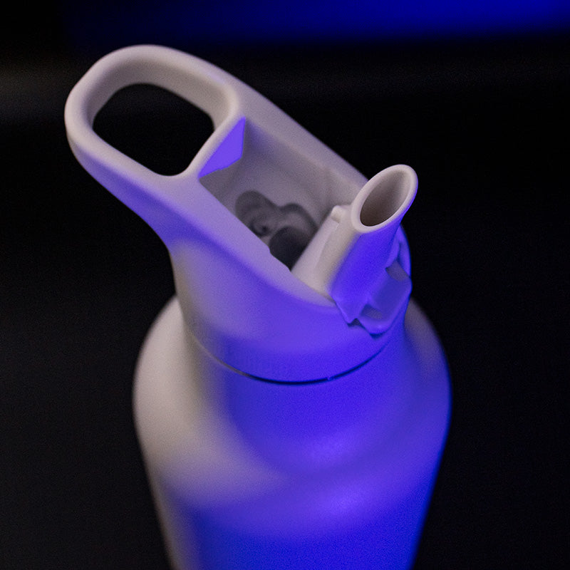 20oz-rise-classic-may-the-4th-f5 20oz_rise_classic_may_the_fourth_starwars_white_bottle_flipseal_square.jpg