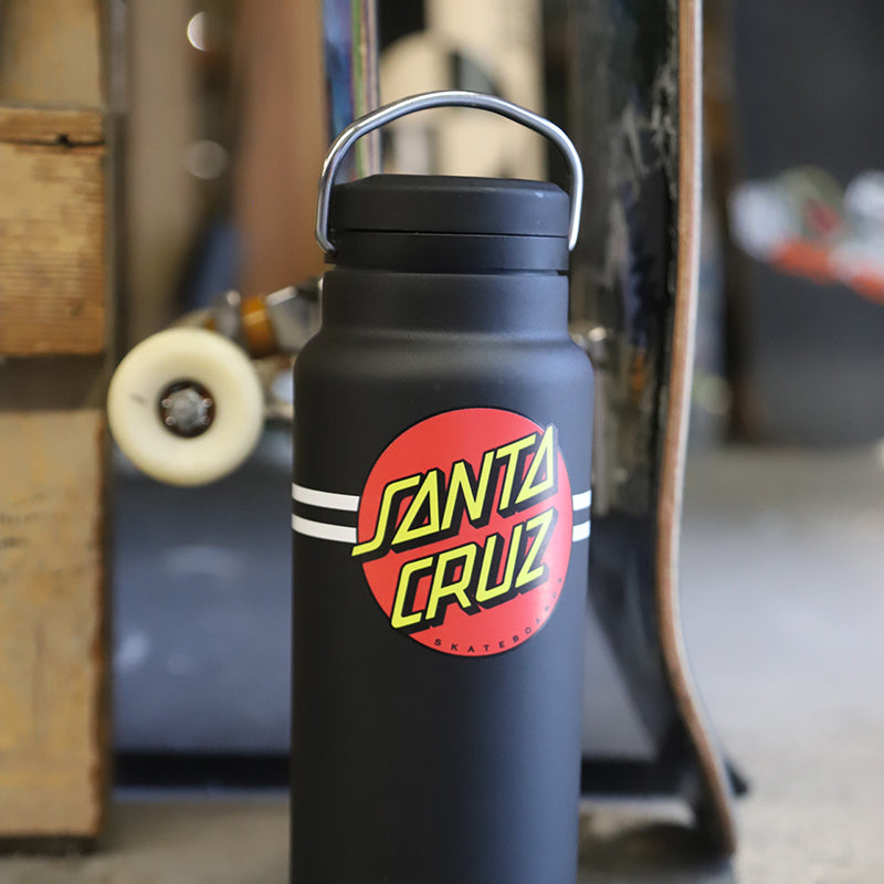 32oz-tkwide-with-twist-cap-santa-cruz-u3 32oz_tkwide_twist_water_bottle_santacruz_dot_wheels_square.jpg