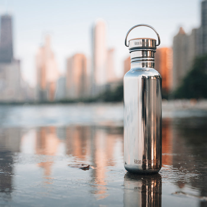 27oz-reflect-with-bamboo-cap-b1 K27SSLRF-MS-BAMBOO_reflecttion_bottle_lifestyle.jpg