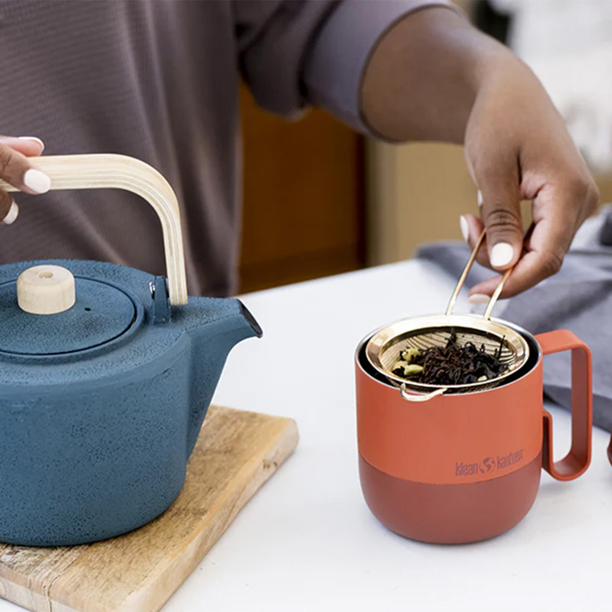 14oz-rise-mug-sale-o8 coffee_tea_seep_rise_mug_square.jpg