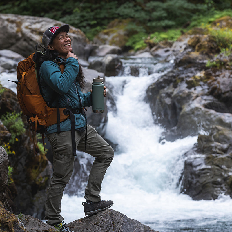32oz-tkwide-with-twist-cap-v8 tkwide_32oz_insulated_bottle_twist_backpack_river_guy_square.jpg